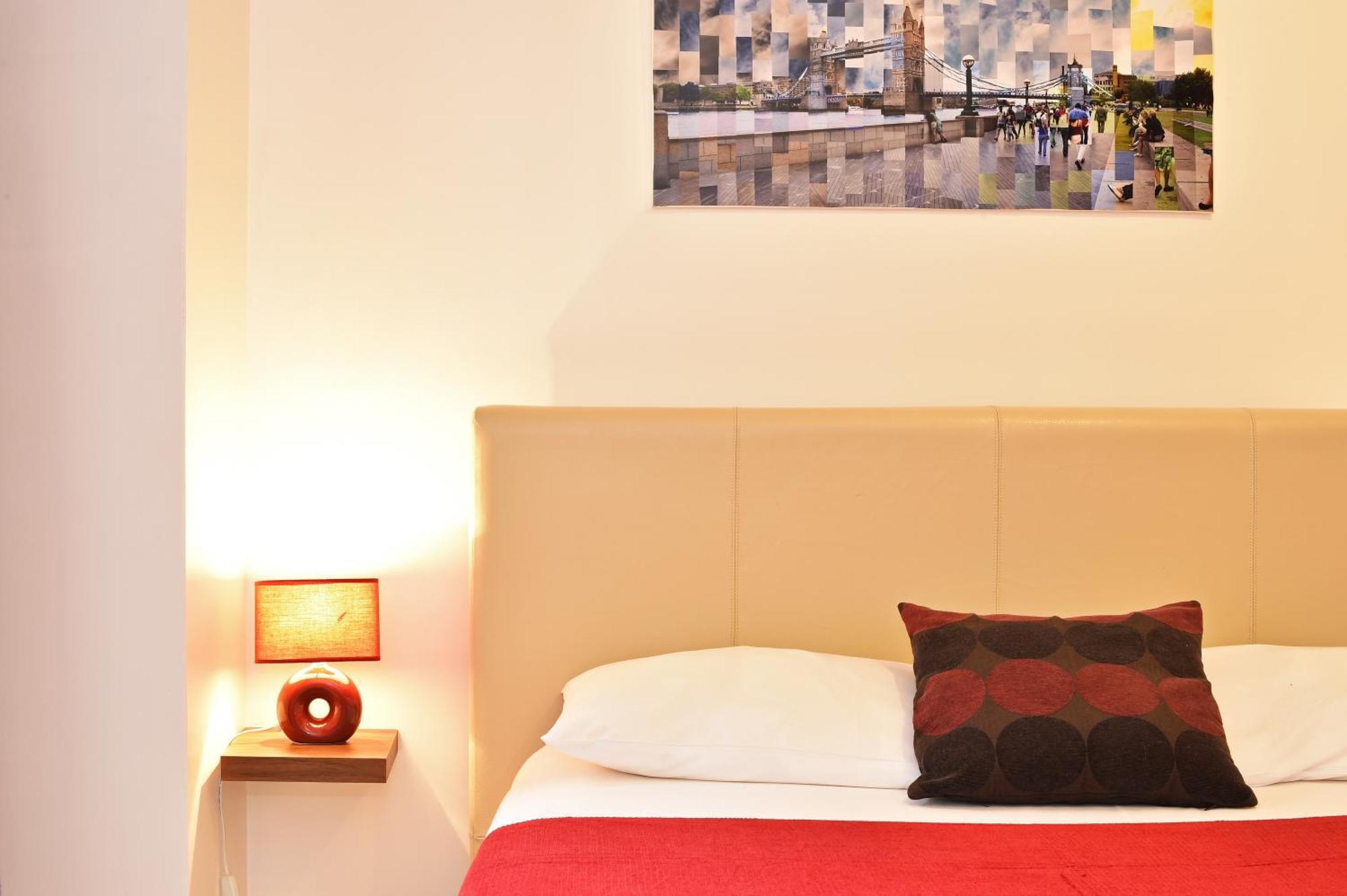 Beautiful 4-Bedroom Flat In London Bridge/Borough! Bagian luar foto