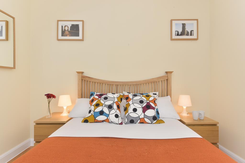 Beautiful 4-Bedroom Flat In London Bridge/Borough! Bagian luar foto