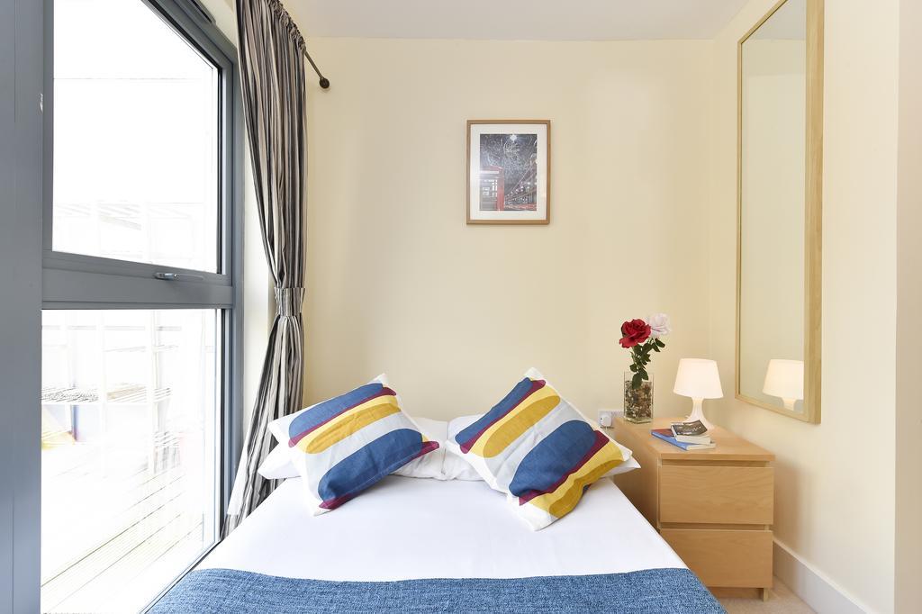 Beautiful 4-Bedroom Flat In London Bridge/Borough! Bagian luar foto